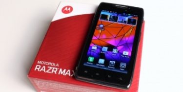 Motorola Razr Maxx – batterimonsteret (mobiltest)