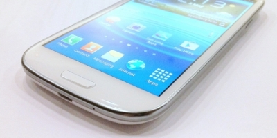 Galaxy S III driller på Bluetooth og WiFi
