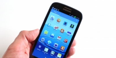 Blå Samsung Galaxy S III er forsinket