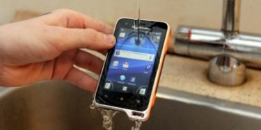 Sony Ericsson Xperia Active – En mini i beskyttelse (mobiltest)