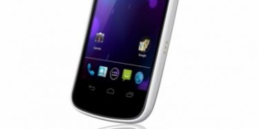 Galaxy Nexus på trapperne i hvid