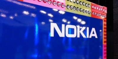 Nokia fyrer igen
