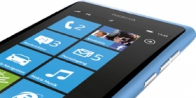 Nokia Lumia 800 sammenlignes
