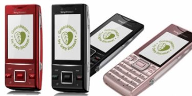 Sony Ericsson dropper den dumme telefon