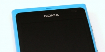 Nokia N9 kommer hos Telia og 3