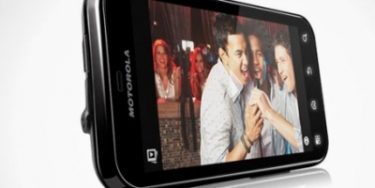 Telia bringer Motorola tilbage