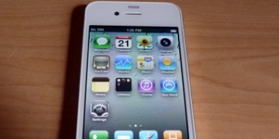 Apple: Hvid iPhone 4 er snart på vej