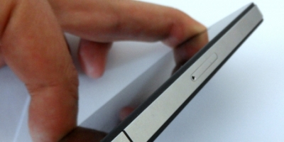 Apple låser iPhone 4 og Macbook med specialskruer