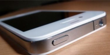 Teleselskaberne: Vi har intet hørt om hvid iPhone 4