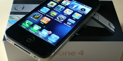 iPhone 4 slår Desire af pinden