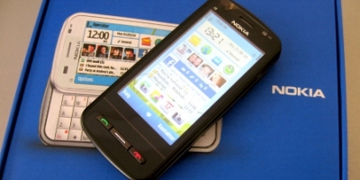Nokia C6 – ualmindeligt ringe (mobiltest)