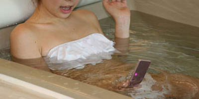 Fugt og vand dræber din mobiltelefon