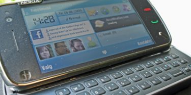 Nokia N97 i butikkerne allerede i dag