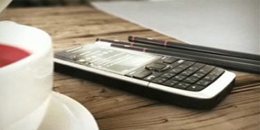 Nokia E55 kommer også i rød