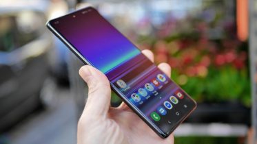 Tre år gammel Samsung-telefon får nu Android 12