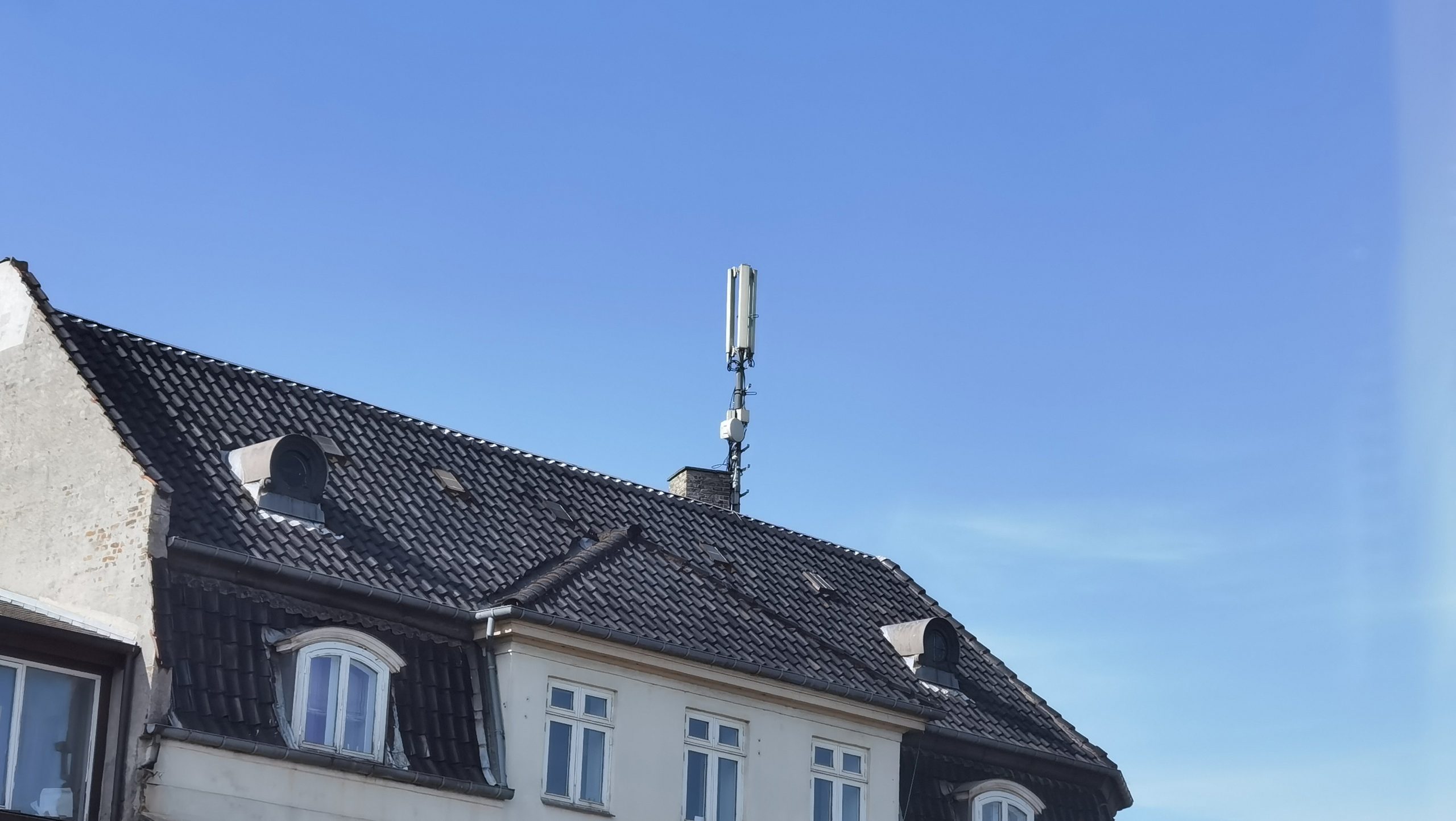 Mobilantenne hus tag