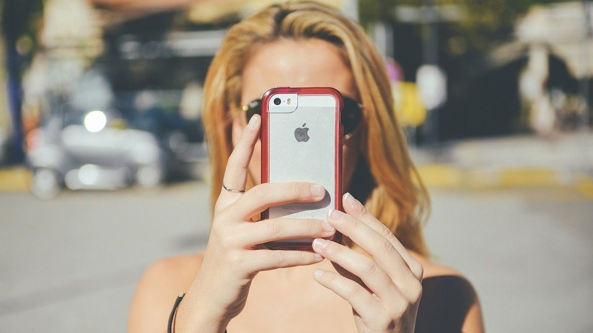 Tjek UV-indeks på mobiltelefonen