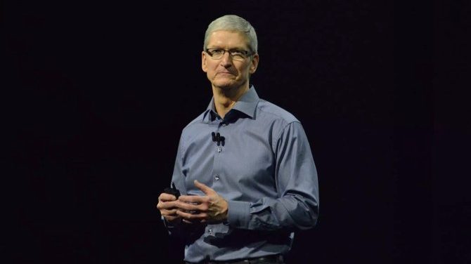 Apples Tim Cook er den 2. højest betalte CEO i USA i 2019