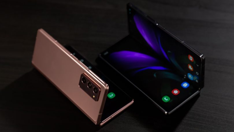 Samsung vil lancere fire foldbare mobiler i 2021