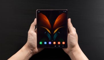 Samsung Galaxy Z Fold 2 til 15.799 kroner kan forudbestilles nu