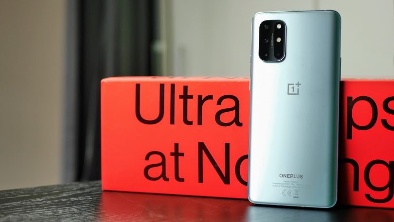 OnePlus 8T er officiel: 120 Hz og ornli’ syg opladning
