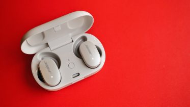 Test af Bose QuietComfort Earbuds – stilhed til god lyd