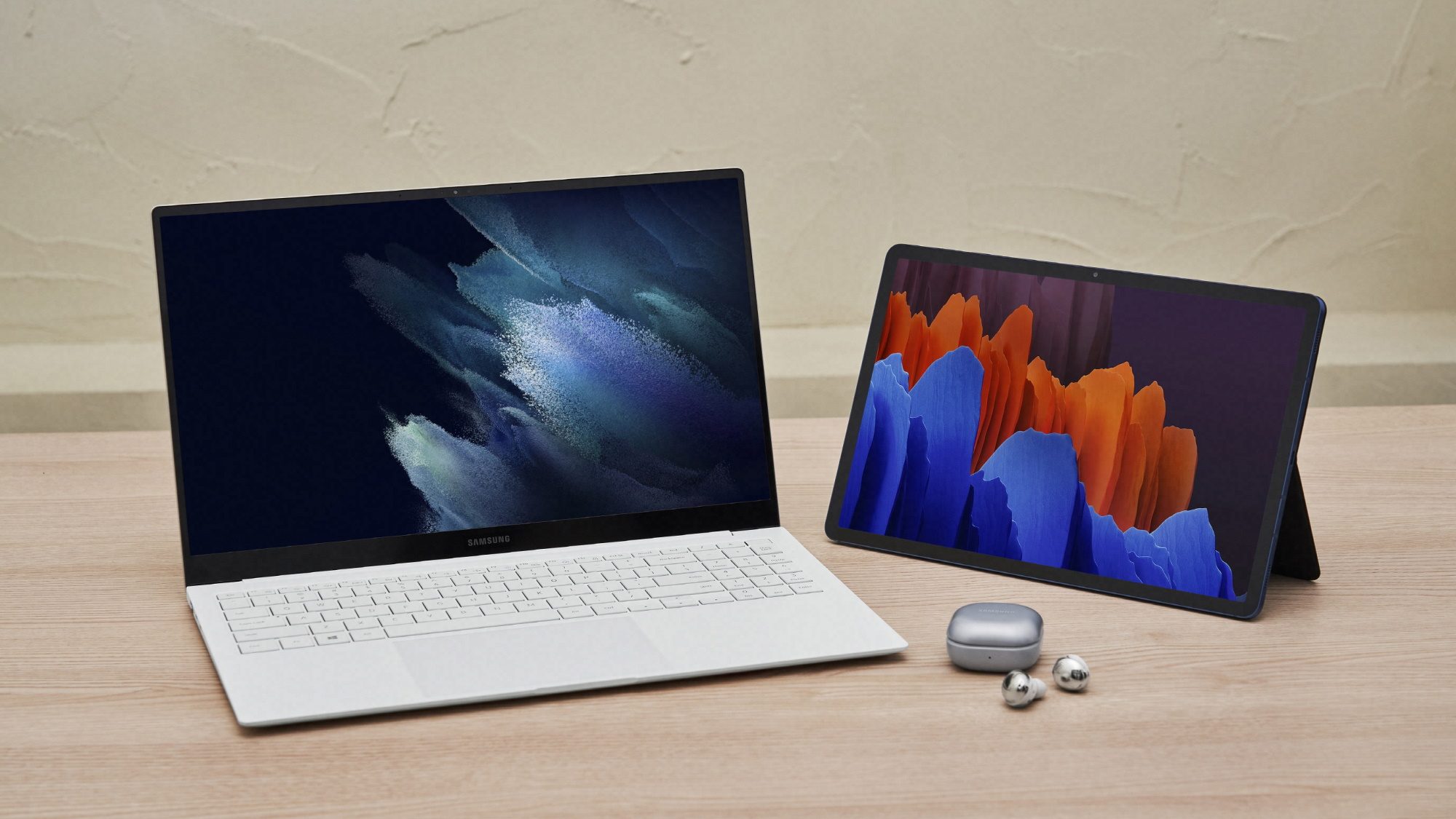 Der sælges computere, Chromebooks og tablets som aldrig før