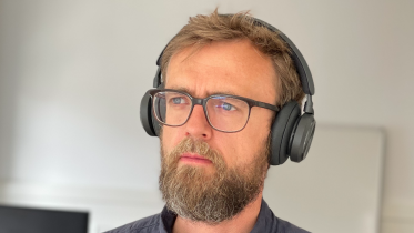 Test af Beoplay HX – lyd og komfort i topklasse