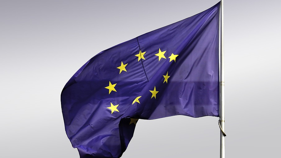 EU imod særafgift for Big Tech for at bruge mobilnettene