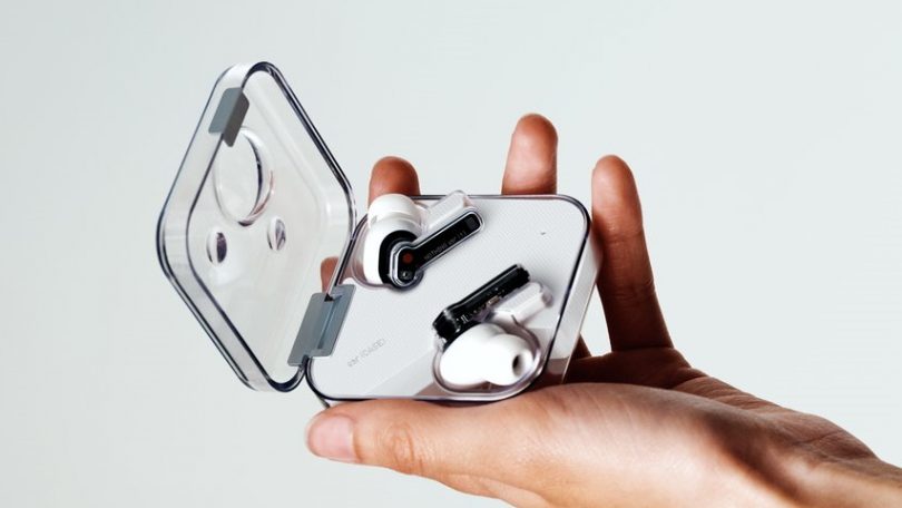 Nothing ear (1): Transparente trådløse øretelefoner til skarp pris