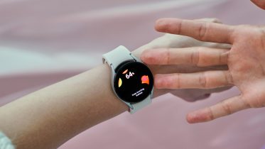 Samsung Galaxy Watch-ure får advarsel om uregelmæssig hjerterytme