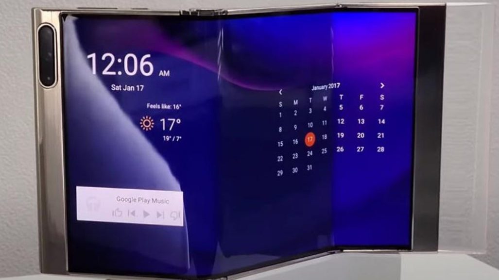 Video: Samsung viser dobbeltfoldet mobil i aktion