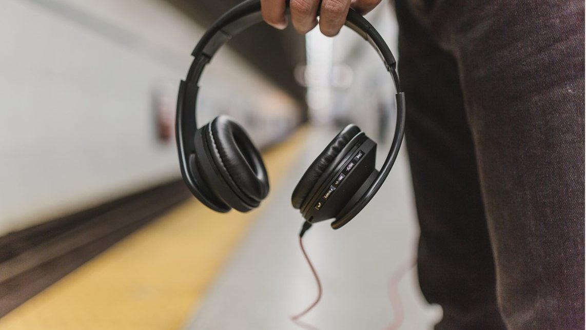 Kablede høretelefoner er det nye vinyl