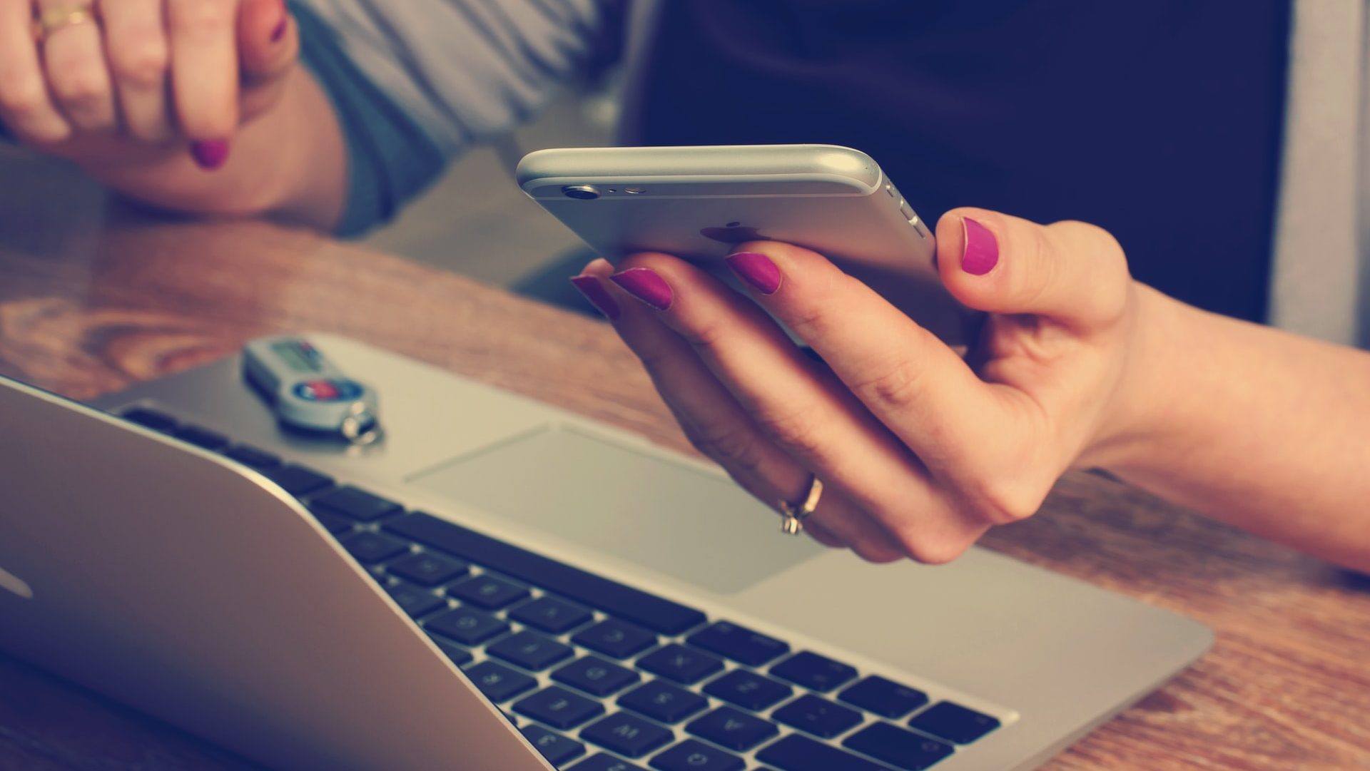 Din hjemmeside skal mobiloptimeres inden arbejde med SEO