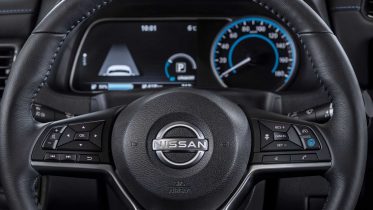 Nissan viser plan elbiler med længere rækkevidde og hurtigere opladning