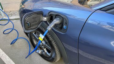 Hvilket ladekabel til min elbil skal jeg vælge?