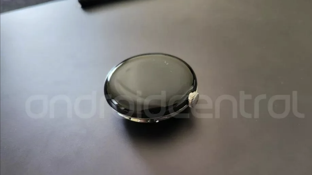 Googles første smartwatch får helt sikkert navnet Pixel Watch