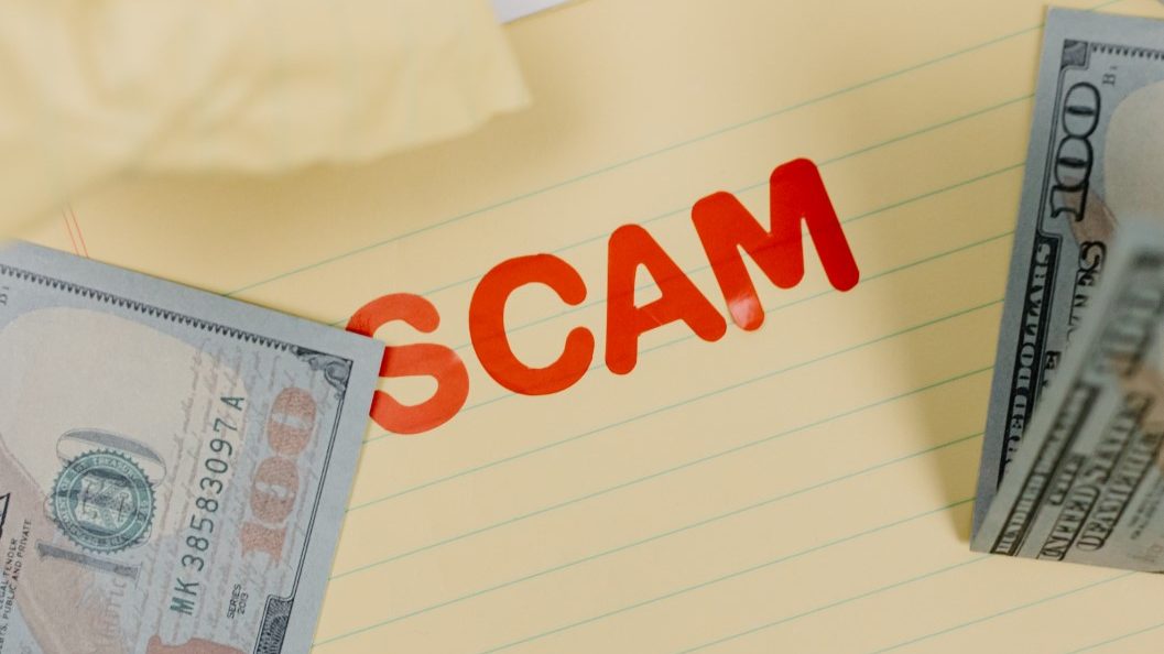 Det florerer med scams i Sverige