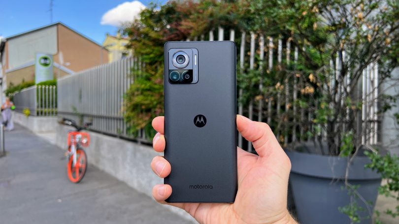 Første indtryk og test af Motorola Edge 30 Ultra