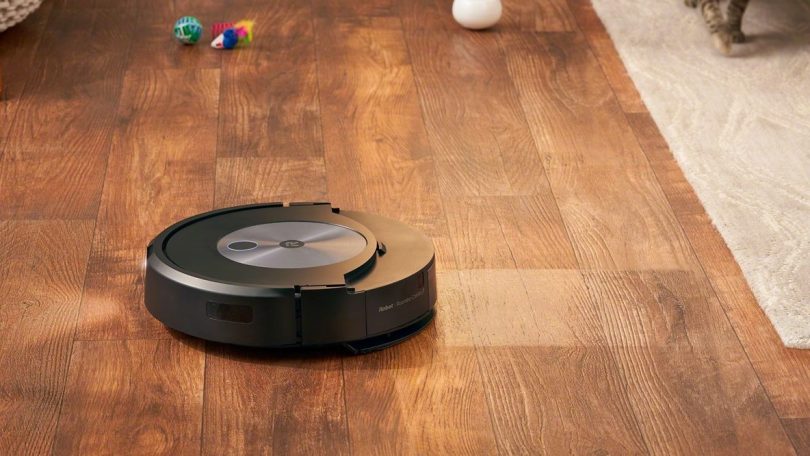 iRobot Roomba Combo J7+ både støvsuger og vasker gulv