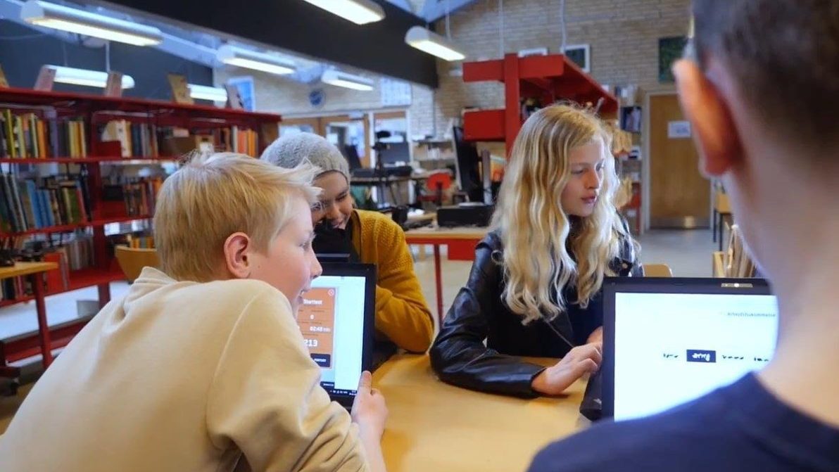 Gaming-elementer skal få unge til at læse mere