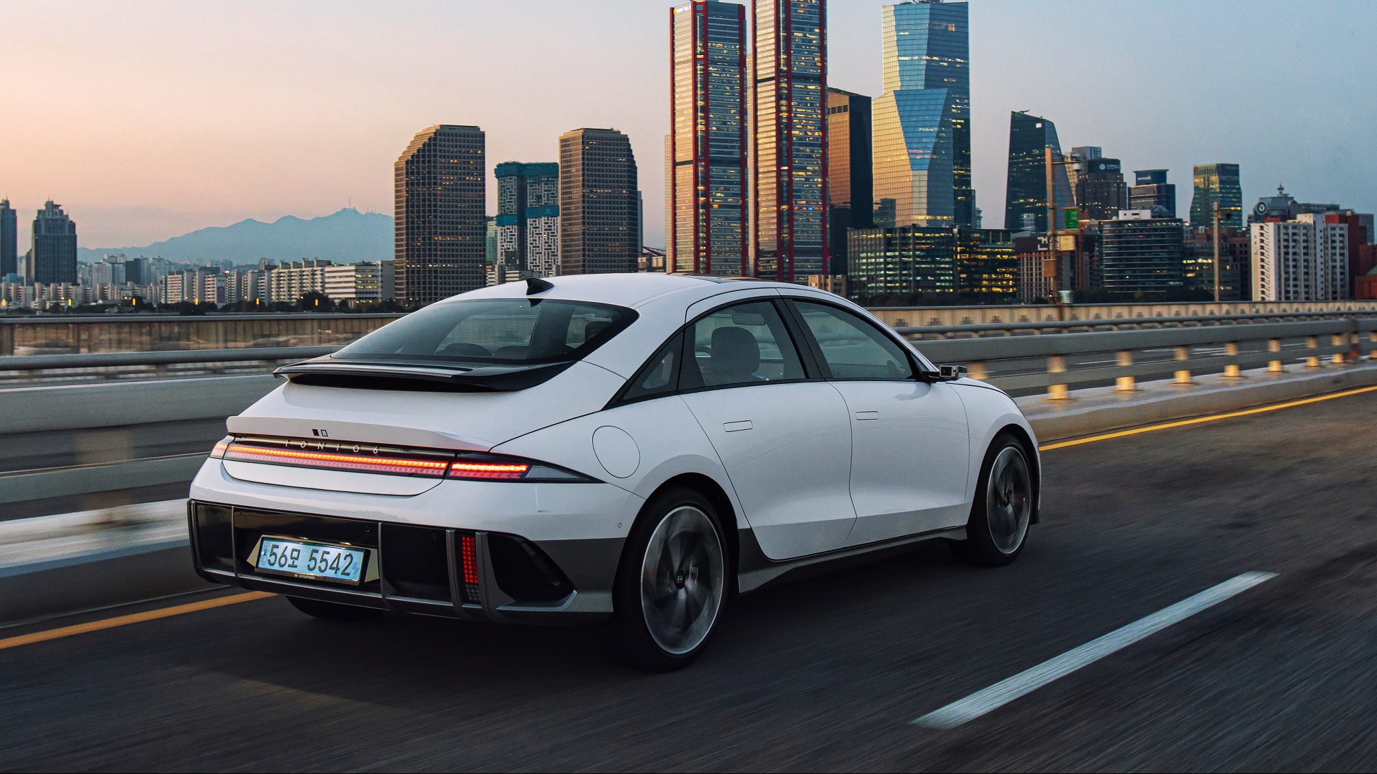 Hyundai IONIQ 6