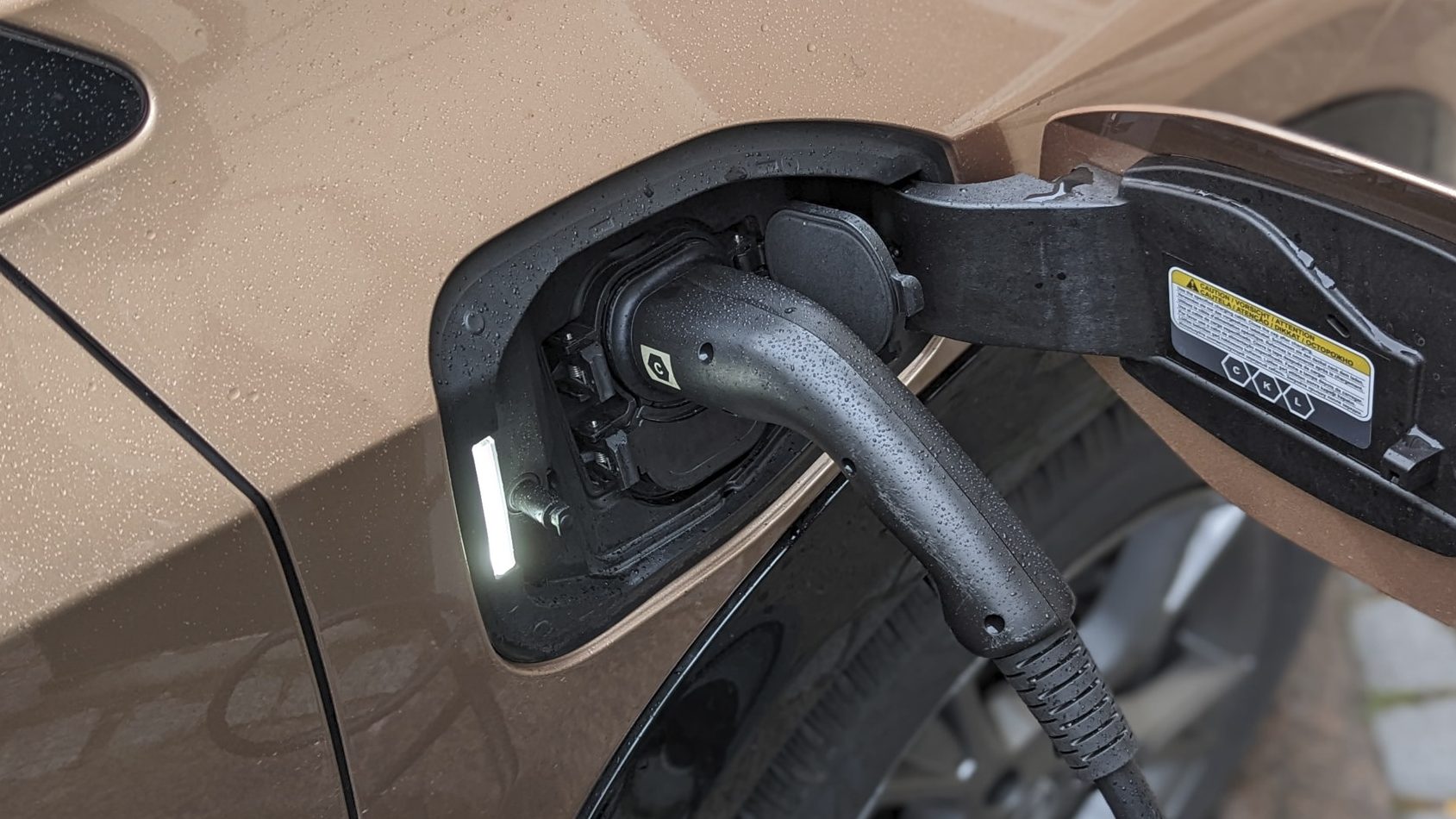 Guide: Sådan får du elbilens batteri til at holde længe