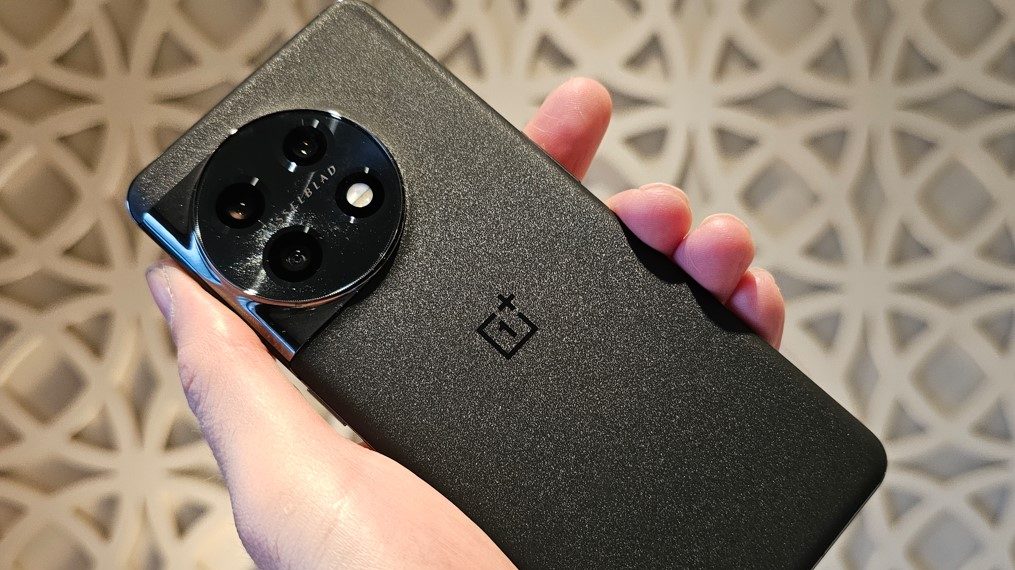Test af OnePlus 11 – højere kvalitet end man betaler for