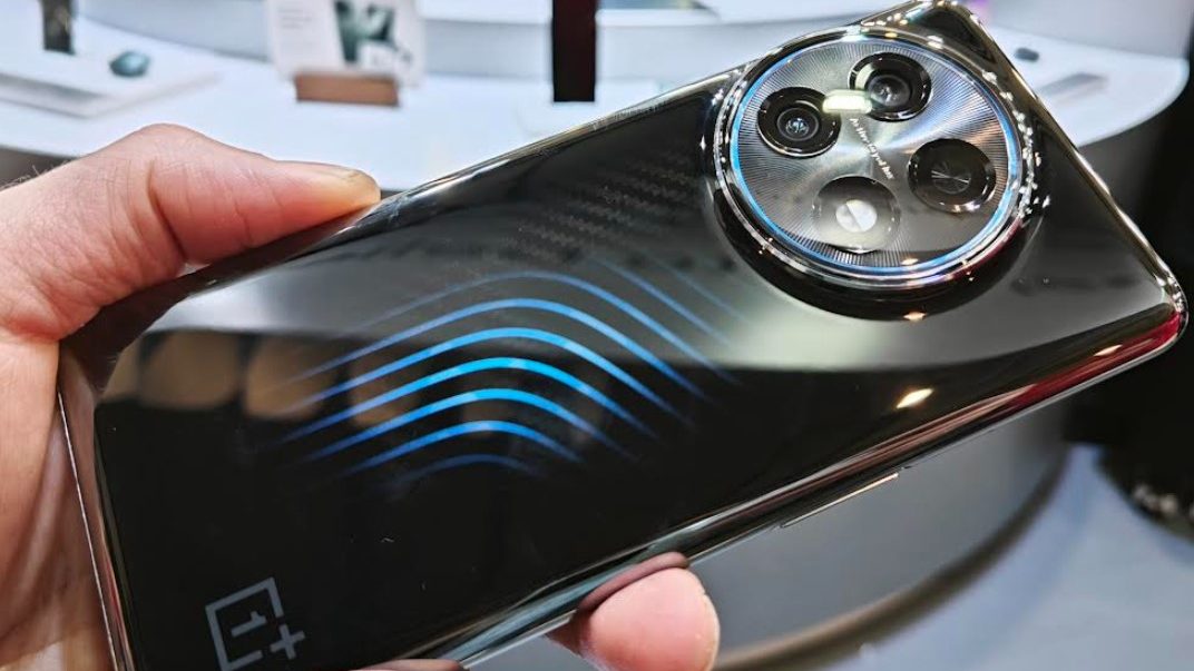 OnePlus 11 Concept har flydende mikrovæske på bagsiden