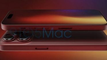 iPhone 15 Pro på billede i mørkerød hero-farve