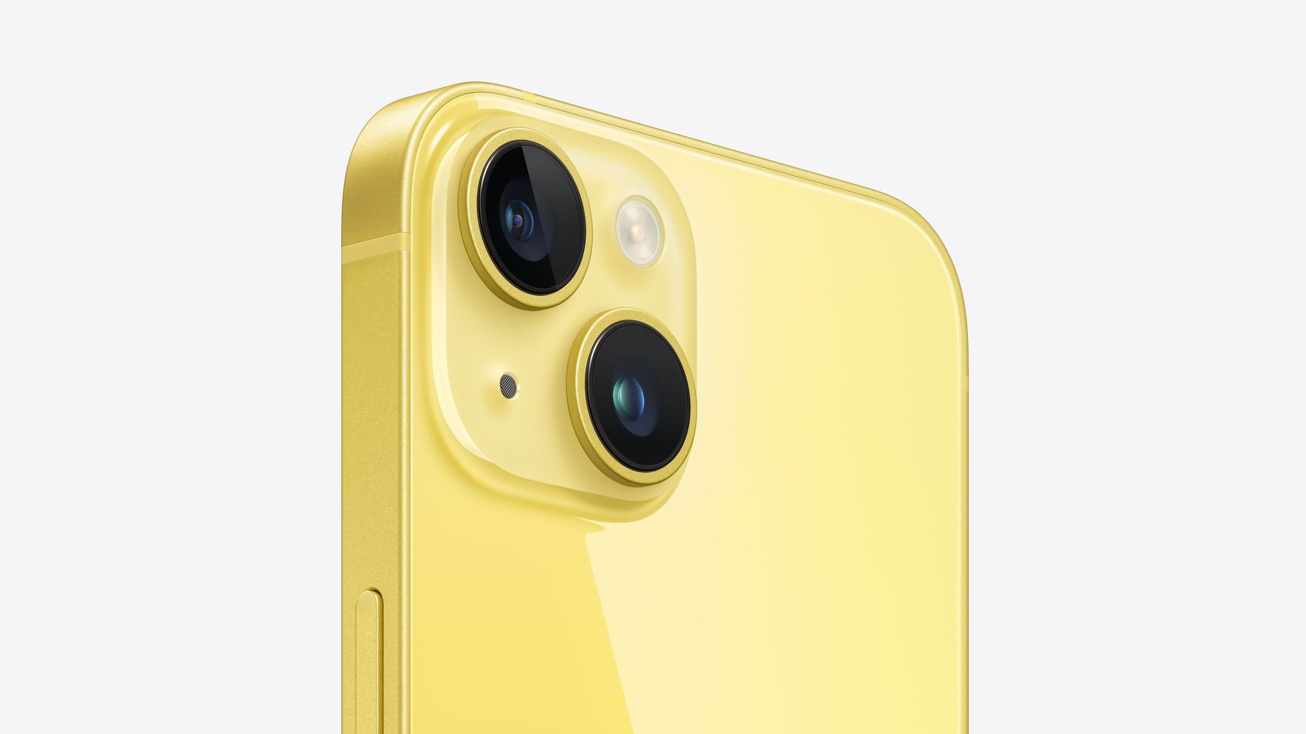 Apple klar med iPhone 14 og 14 Plus i ny forårsfarve