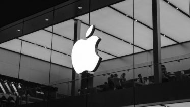 Apples regnskab reddet af iPhone