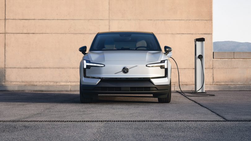 Bilmærker satser mindre på elbiler: Plug-in hybrider genopstår