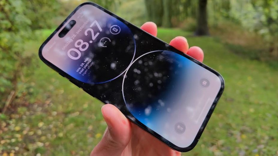 iPhone 15 får smallere kant om skærmen og ramme i titanium